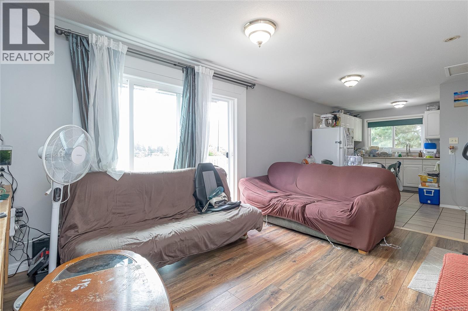 1601 Townsite Rd - 8
