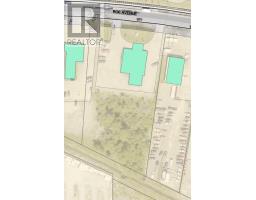 30 Roe Avenue thumbnail 12