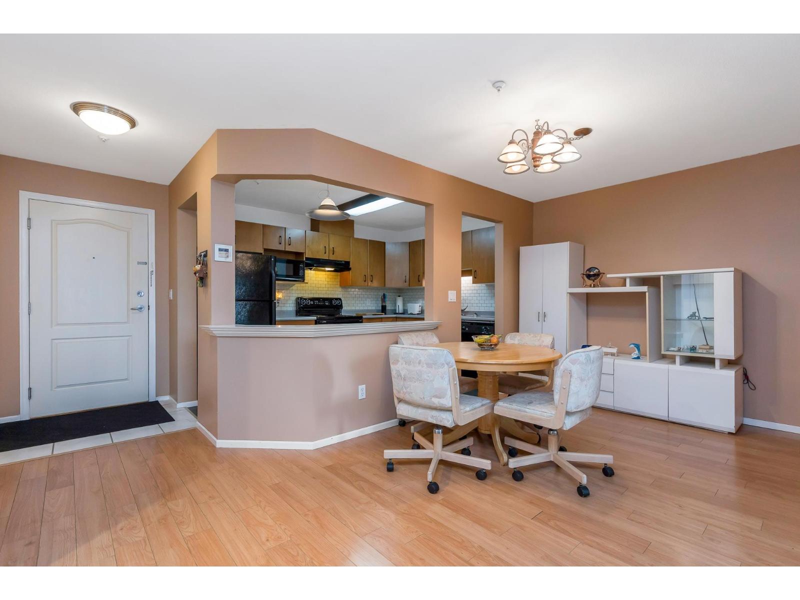 308 20239 MICHAUD CRESCENT, Langley
