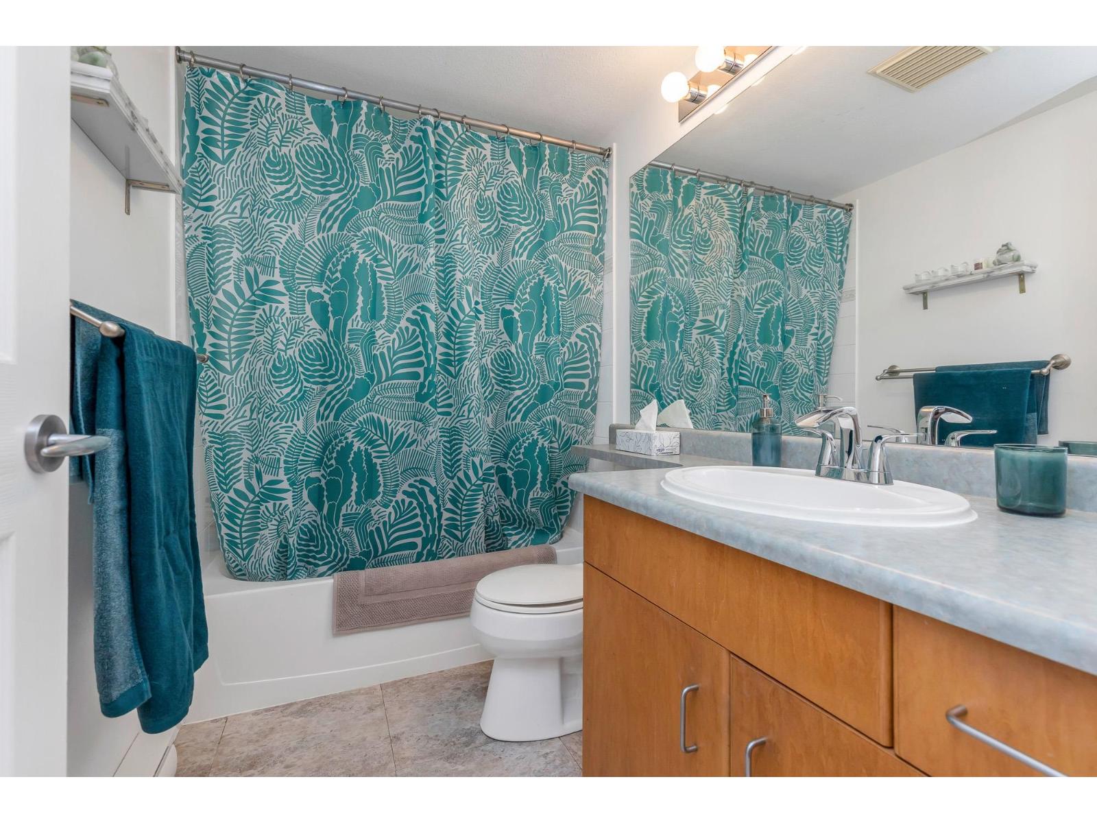 308 20239 MICHAUD CRESCENT, Langley