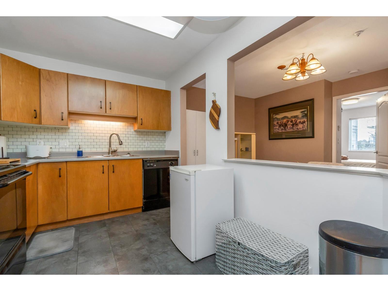 308 20239 MICHAUD CRESCENT, Langley