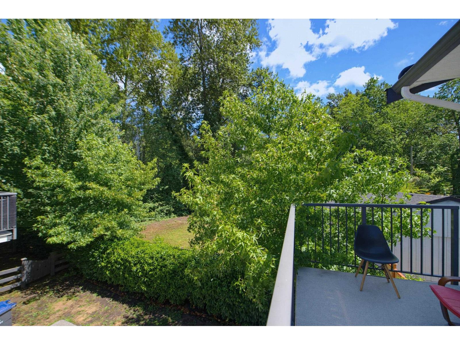 7 16357 15 AVENUE, Surrey