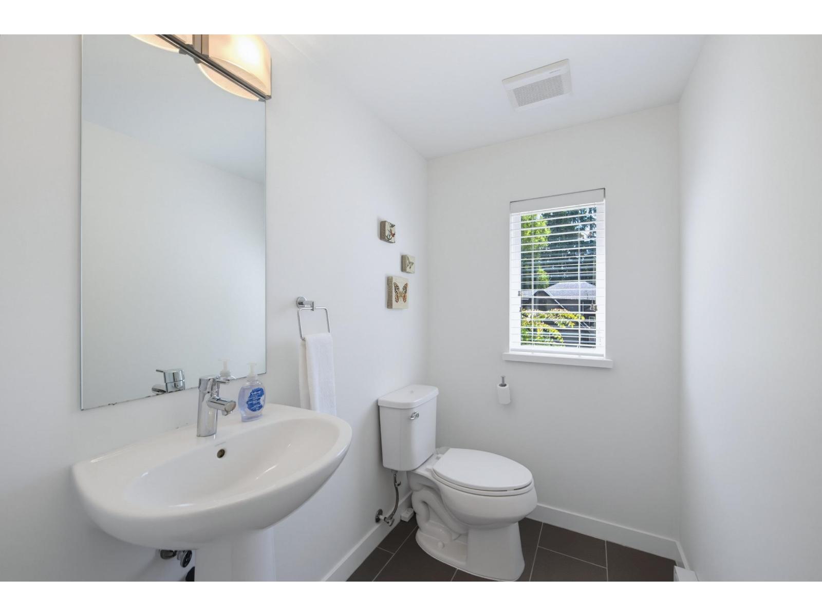 7 16357 15 AVENUE, Surrey