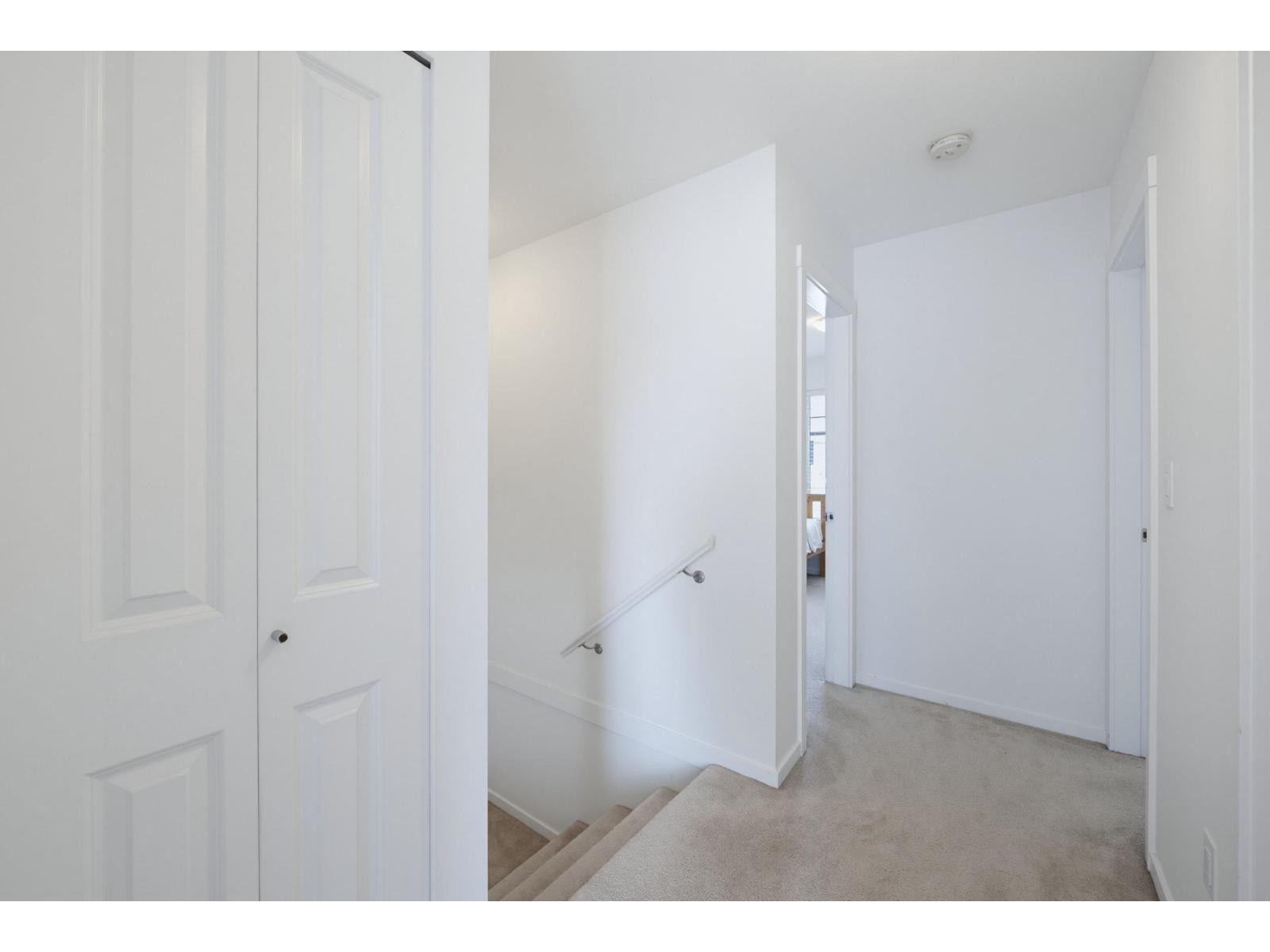 7 16357 15 AVENUE, Surrey