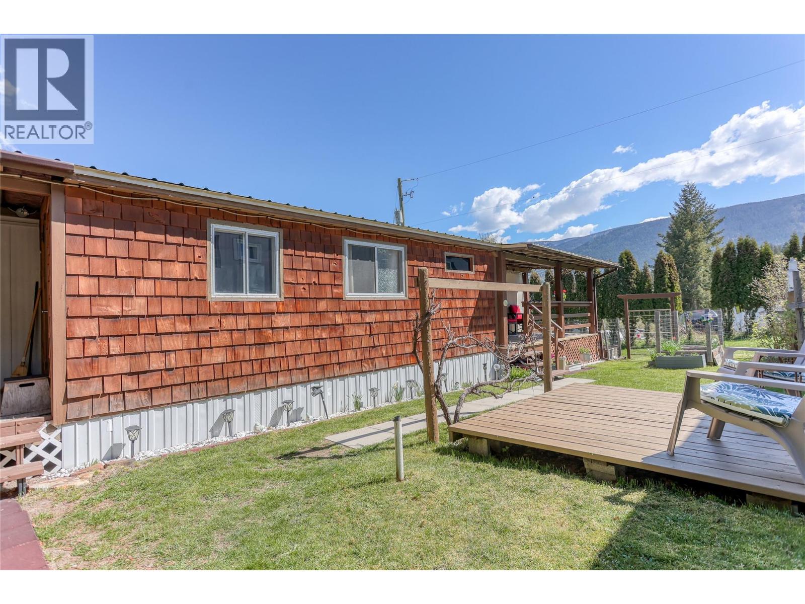 #39 1554 GRANITE Road - 27