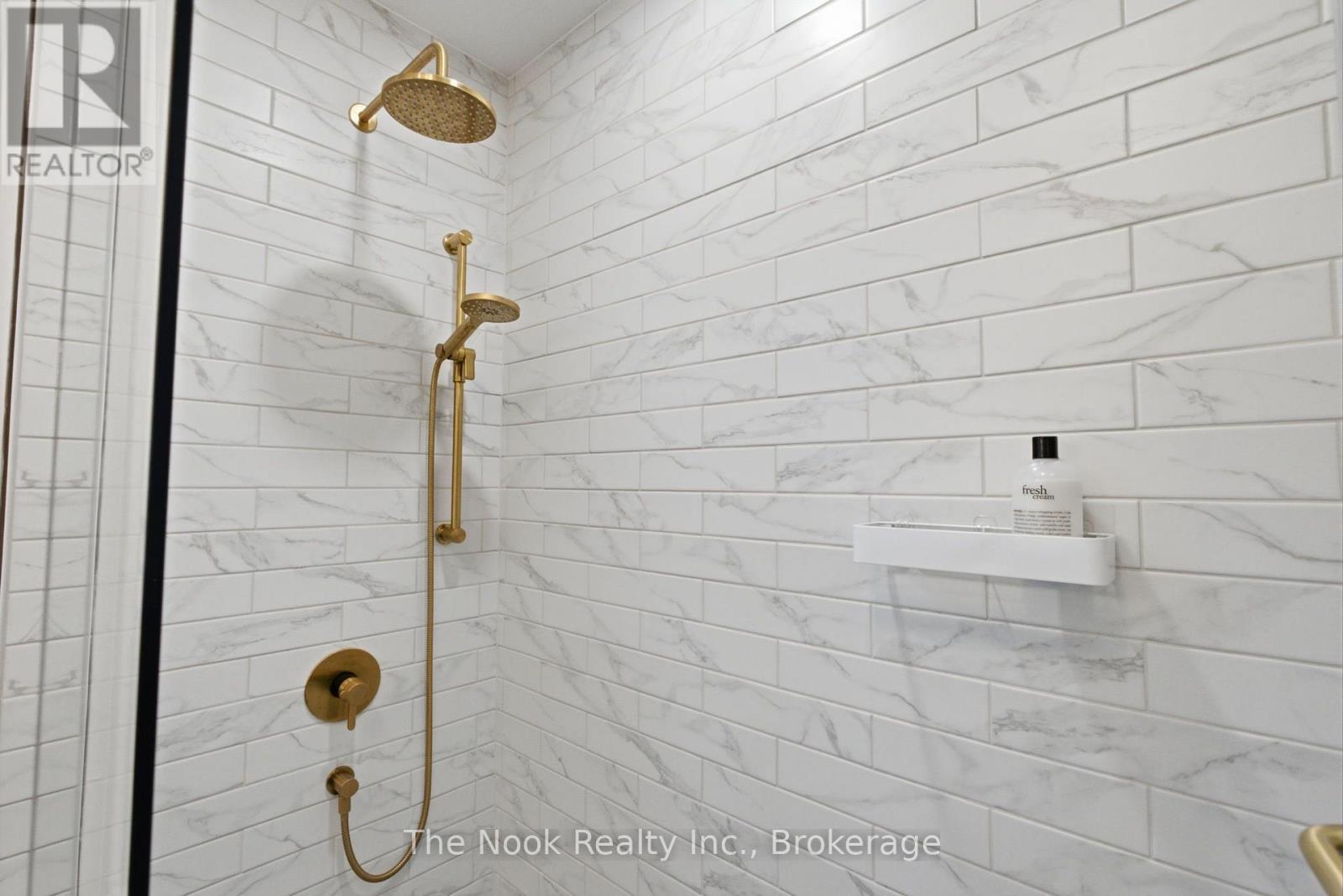 73 TEMPERANCE STREET - 30