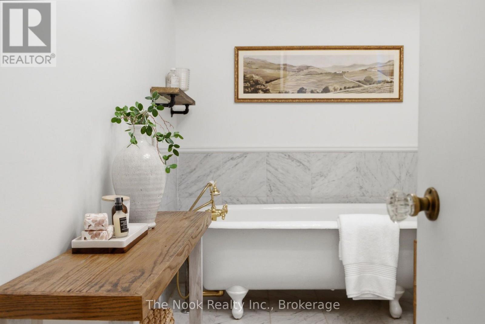 73 TEMPERANCE STREET - 41