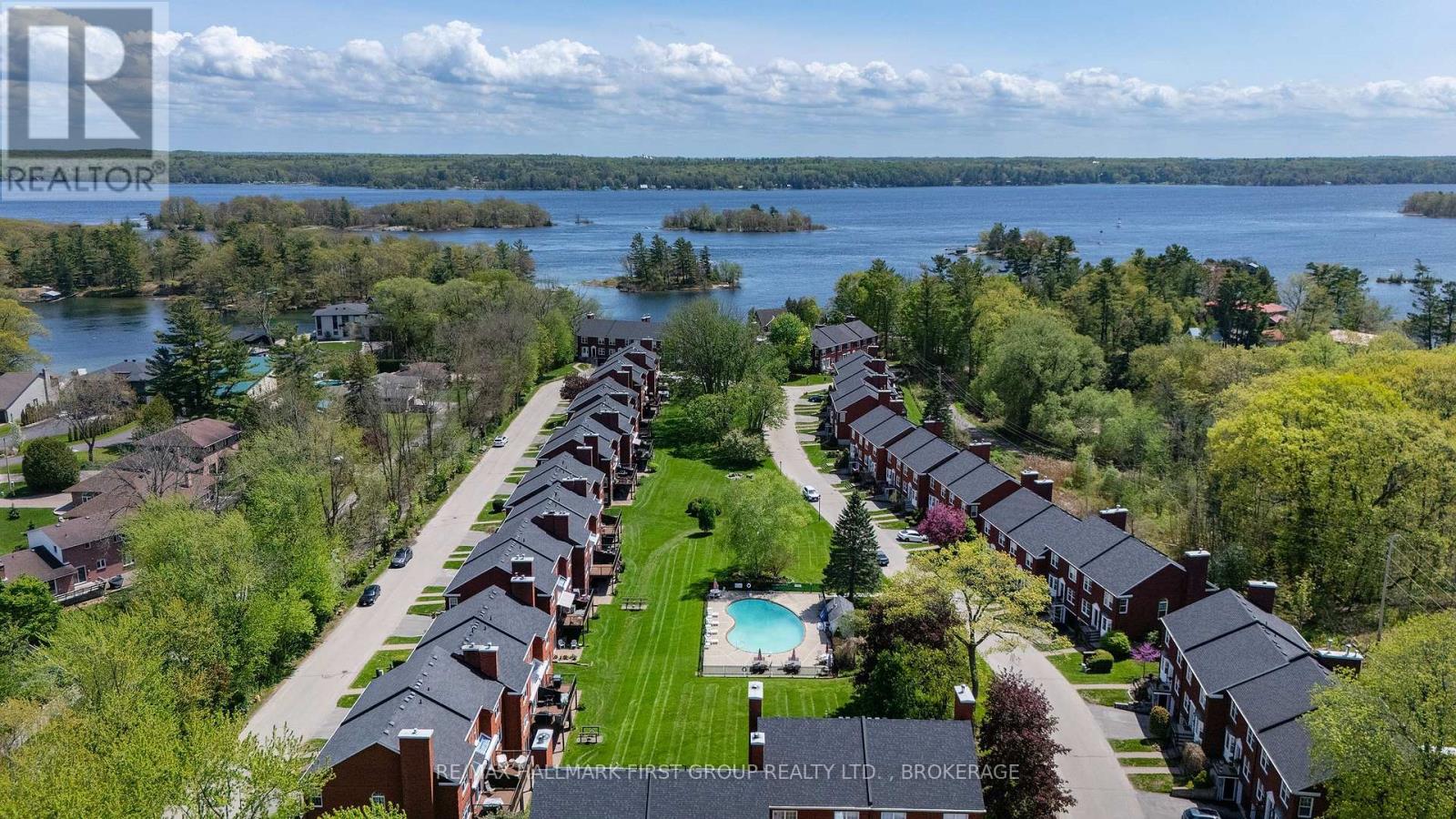 15 COUNTRY CLUB PLACE - 22