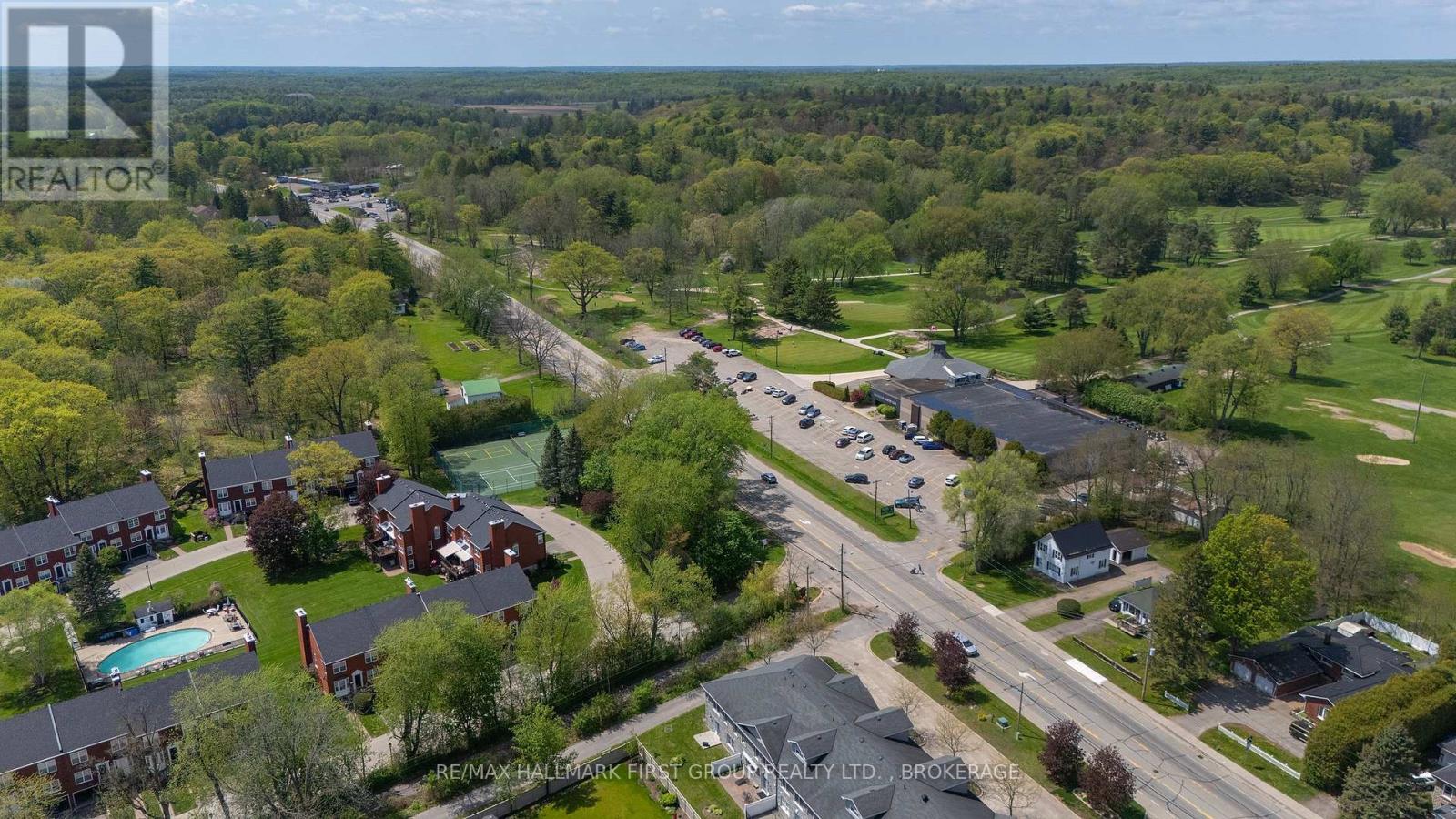 15 COUNTRY CLUB PLACE - 41
