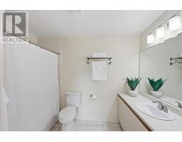 15 Country Club Place, Brockville, ON K6V6T7 Photo 30