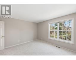 15 Country Club Place, Brockville, ON K6V6T7 Photo 35