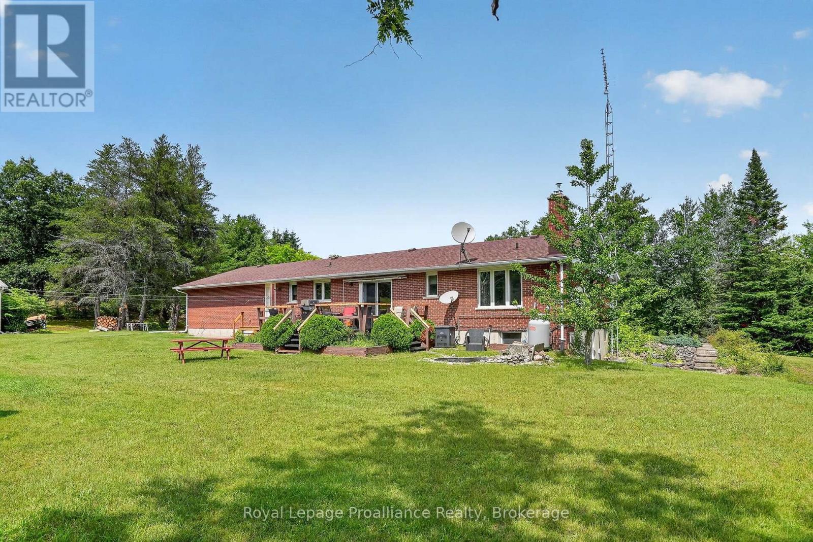 150 WOODLAND ROAD - 36