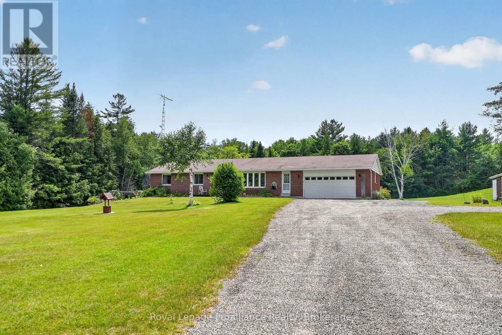 150 WOODLAND ROAD - 4