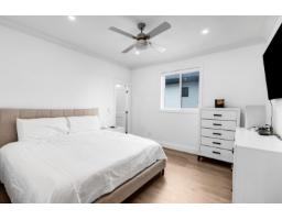 977 164 Street, Surrey, BC V4A4Y4 Photo 25