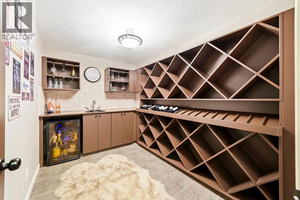 29 Winchester Crescent SW - 37