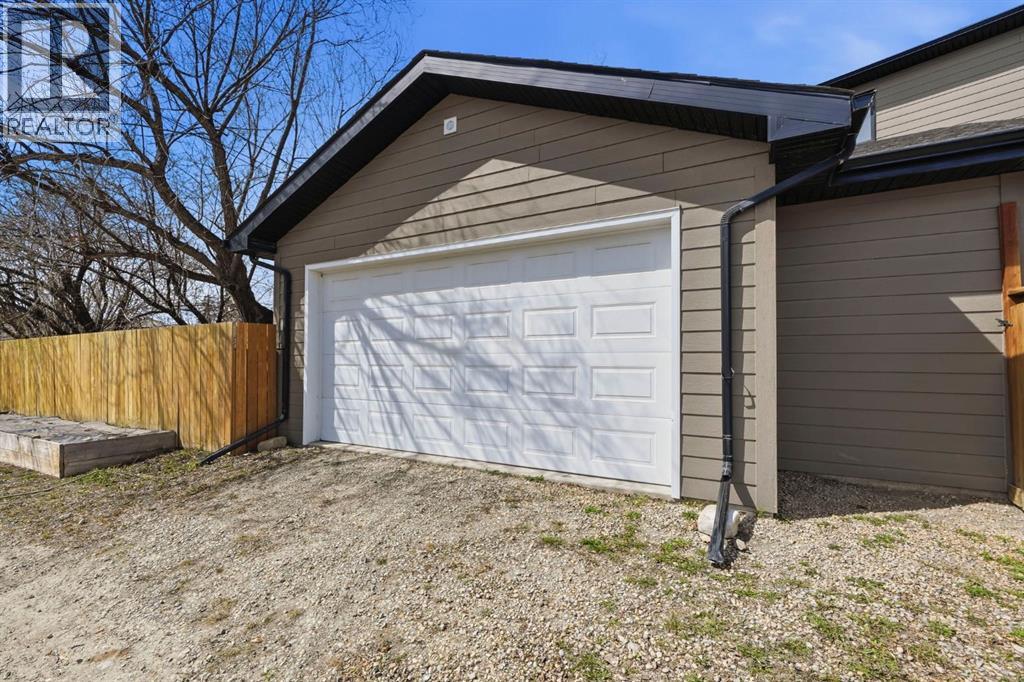 29 Winchester Crescent SW - 41