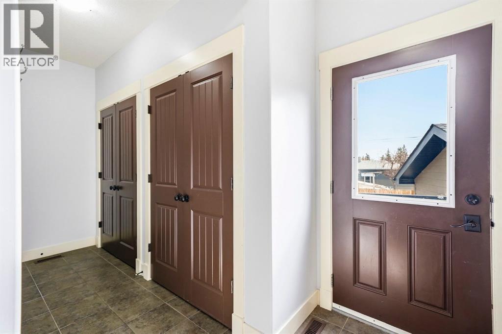 29 Winchester Crescent SW - 15