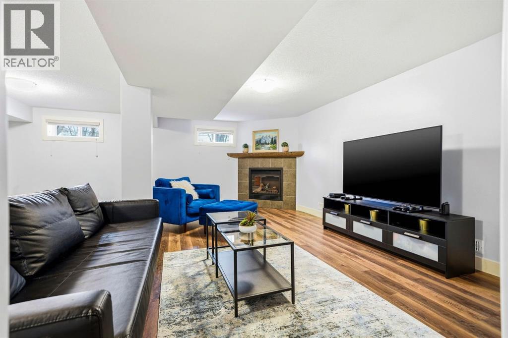 29 Winchester Crescent SW - 31