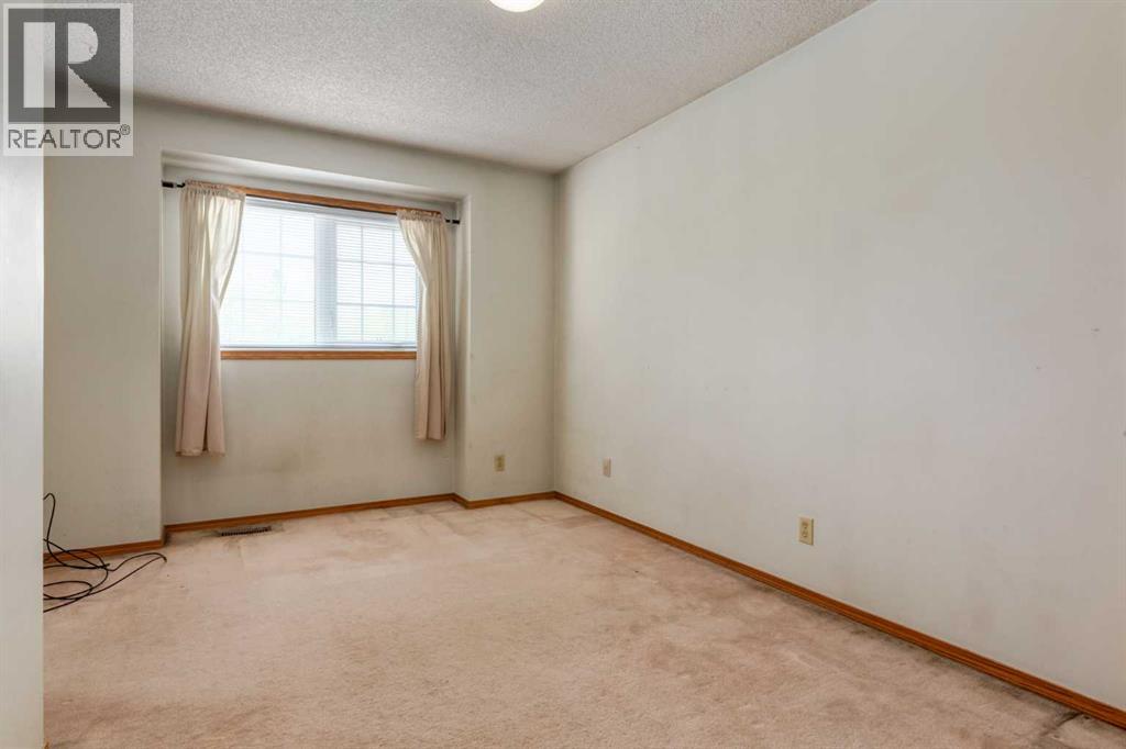 183 Edgevalley Circle NW - 26