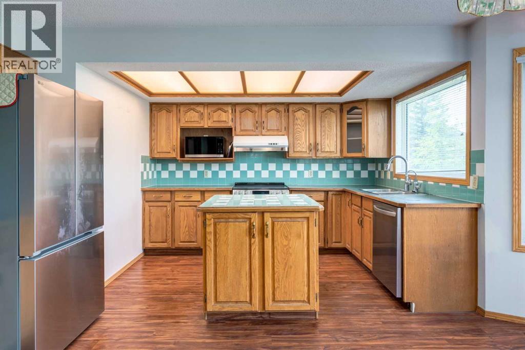 183 Edgevalley Circle NW - 13