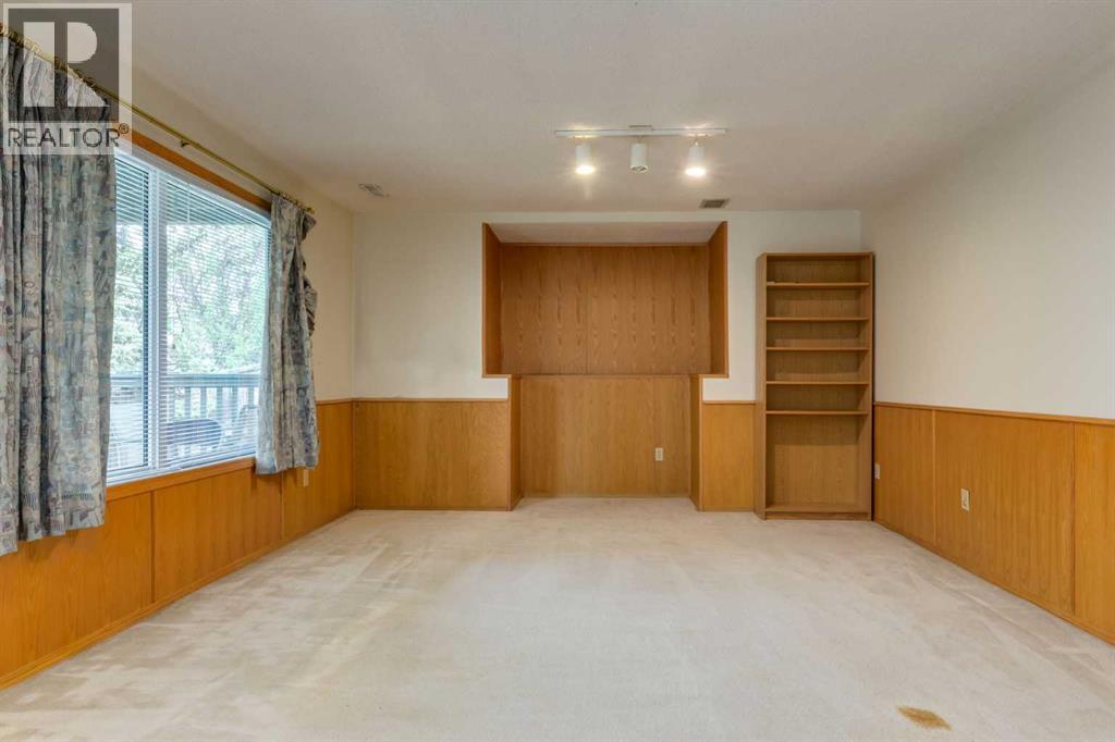 183 Edgevalley Circle NW - 32