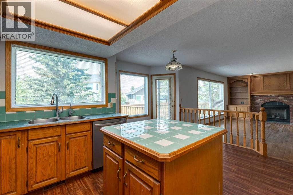 183 Edgevalley Circle NW - 15