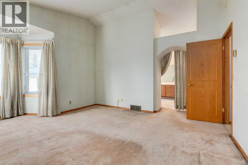 183 Edgevalley Circle NW - 23