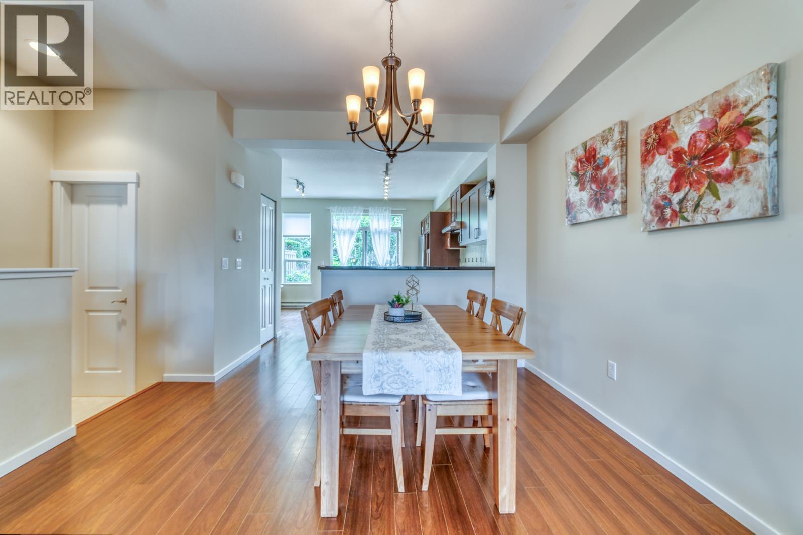 198 3105 DAYANEE SPRINGS BOULEVARD, Coquitlam