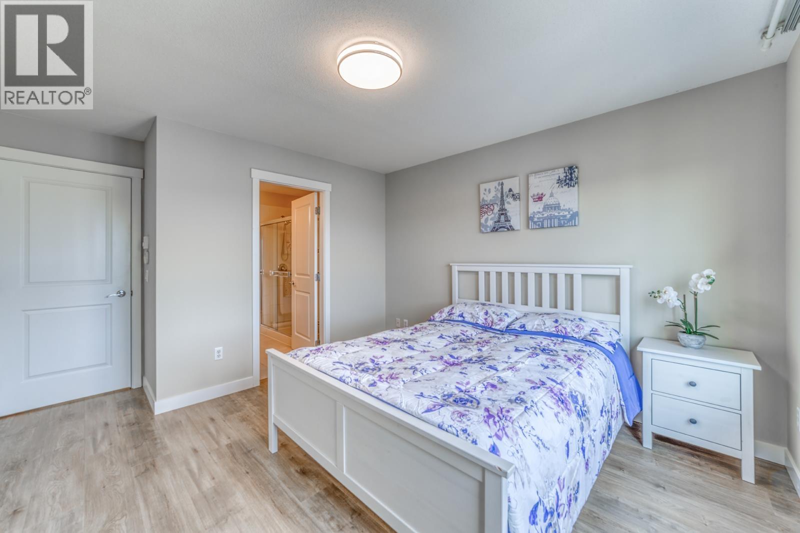 198 3105 DAYANEE SPRINGS BOULEVARD, Coquitlam