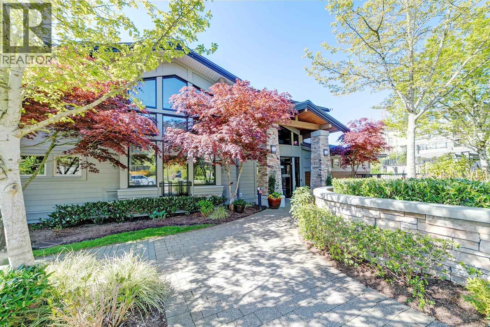 198 3105 DAYANEE SPRINGS BOULEVARD, Coquitlam