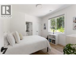 7012 Clarkson Pl, Sooke, BC V9Z1M4 Photo 34