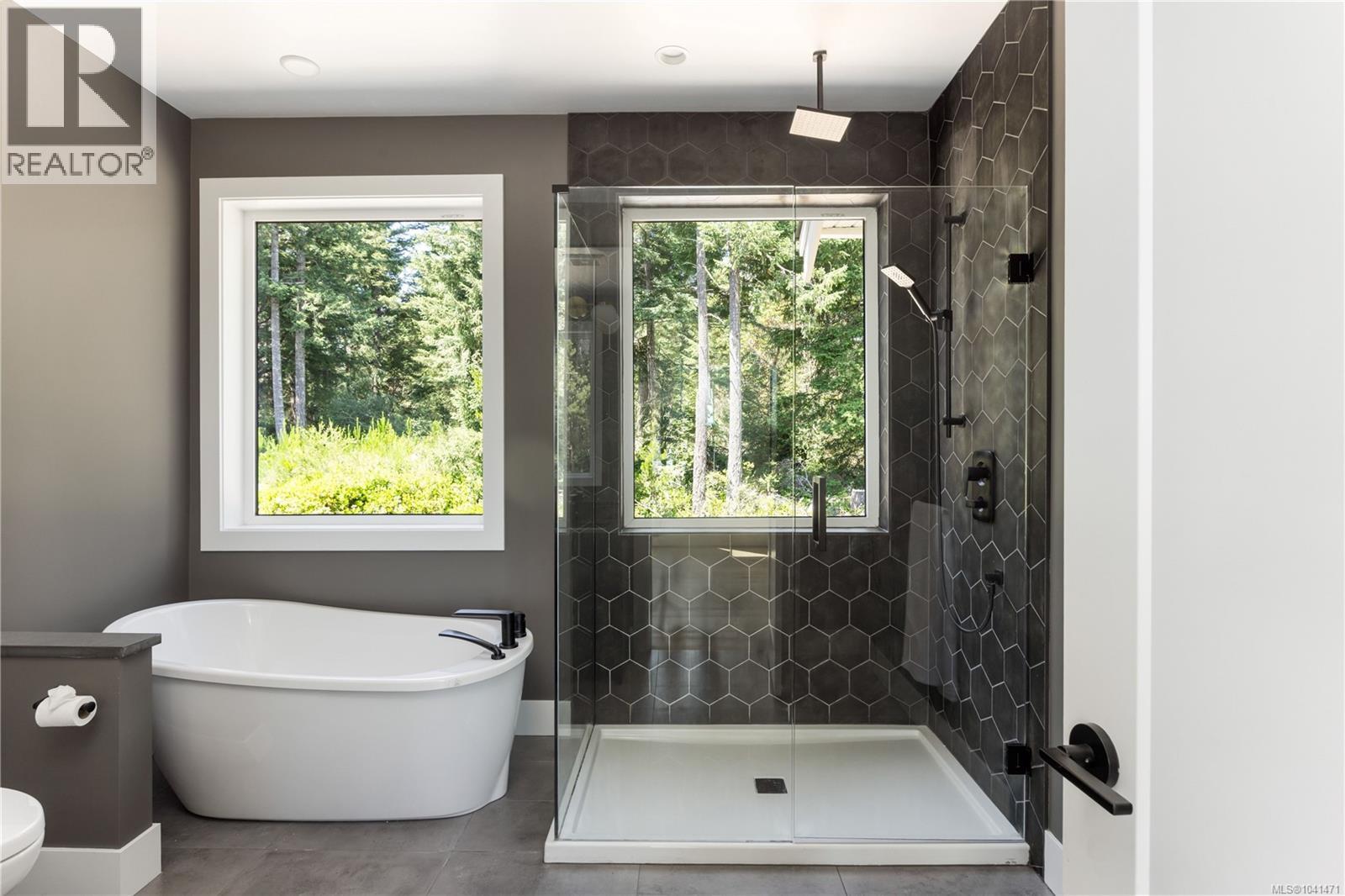 7012 Clarkson Pl - 28