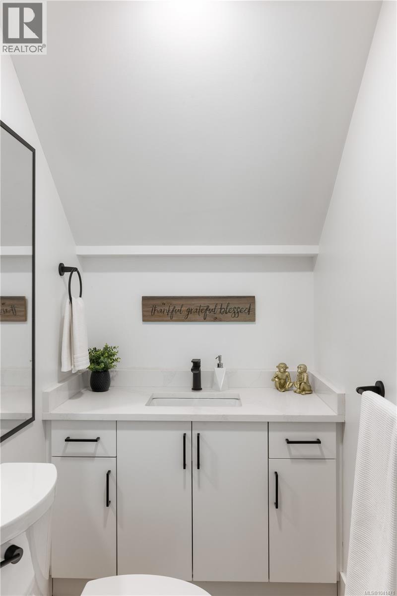 7012 Clarkson Pl - 20