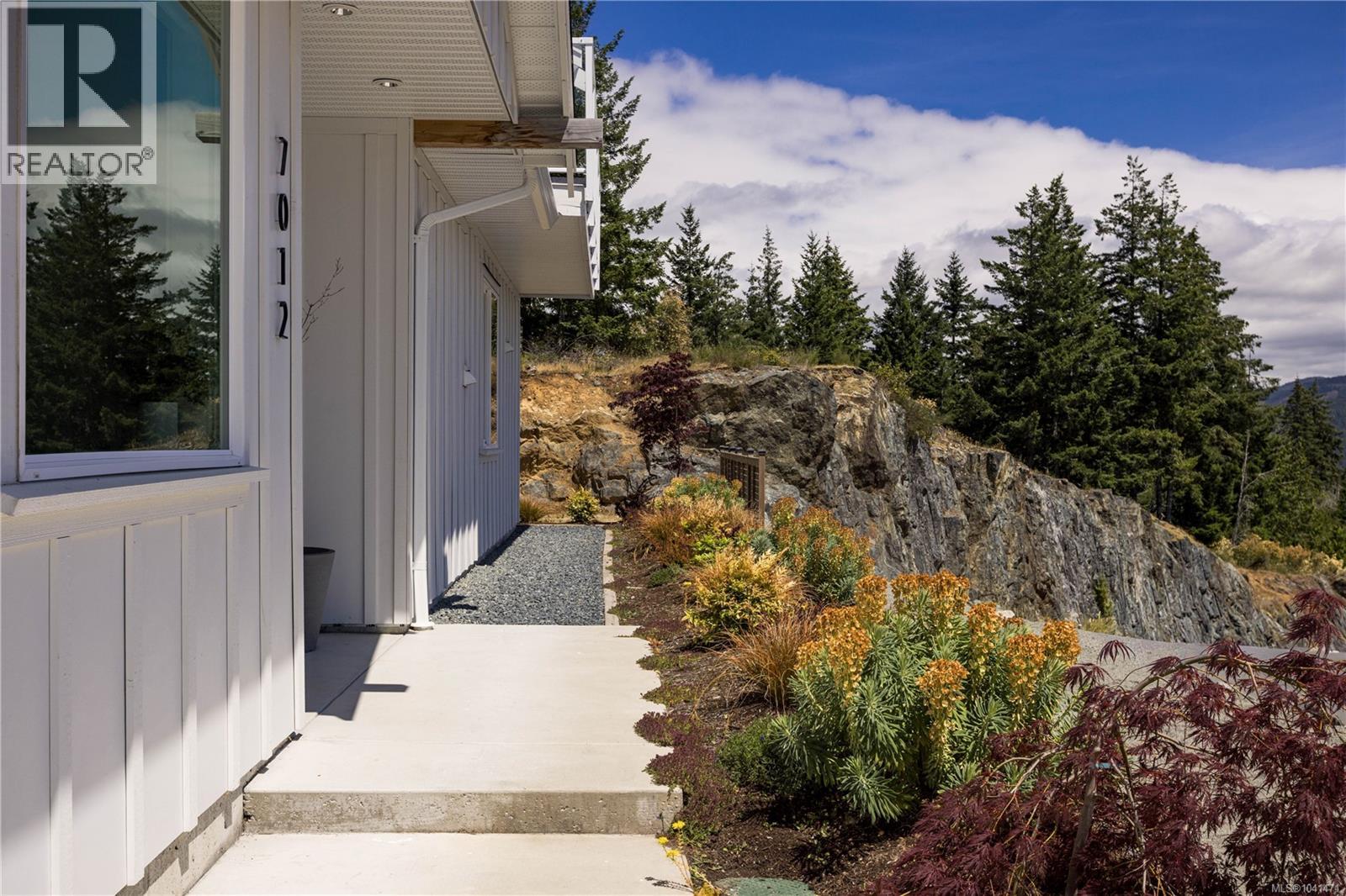 7012 Clarkson Pl - 44