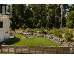 7012 Clarkson Pl, Sooke, BC V9Z1M4 Photo 45