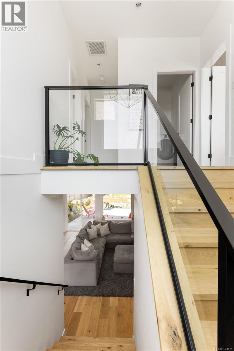 7012 Clarkson Pl - 21