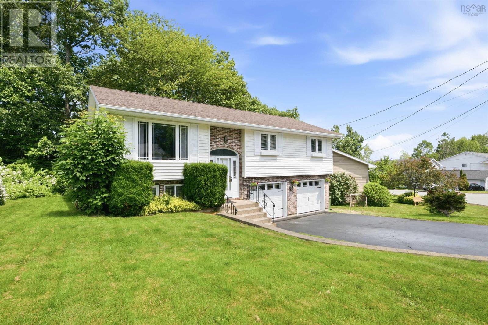 73 Wynn Castle Drive - 2
