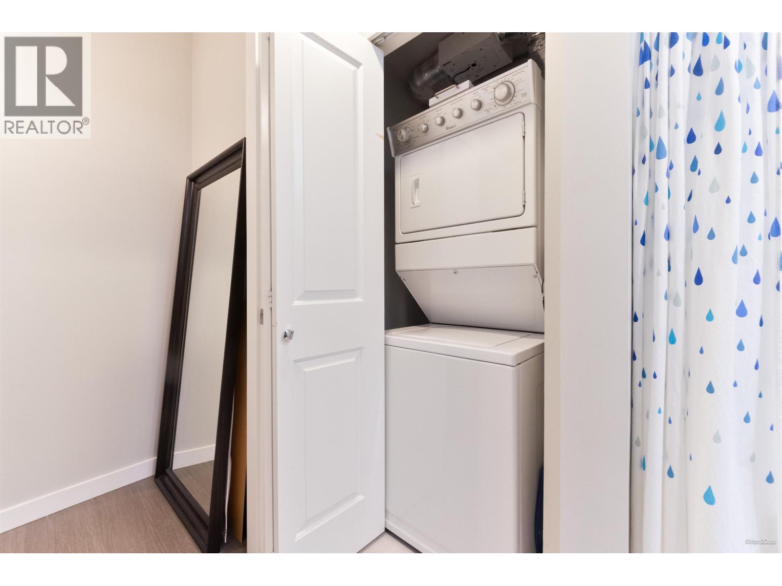 104 607 COTTONWOOD AVENUE, Coquitlam