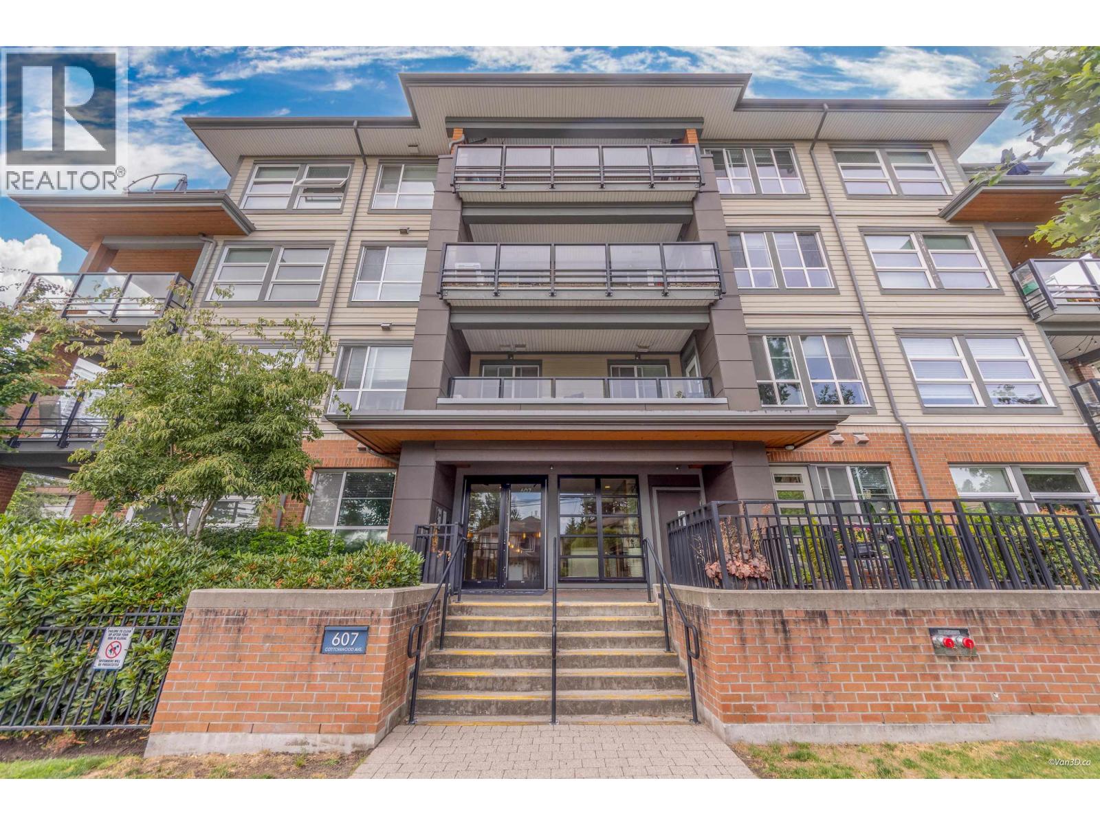 104 607 COTTONWOOD AVENUE, Coquitlam