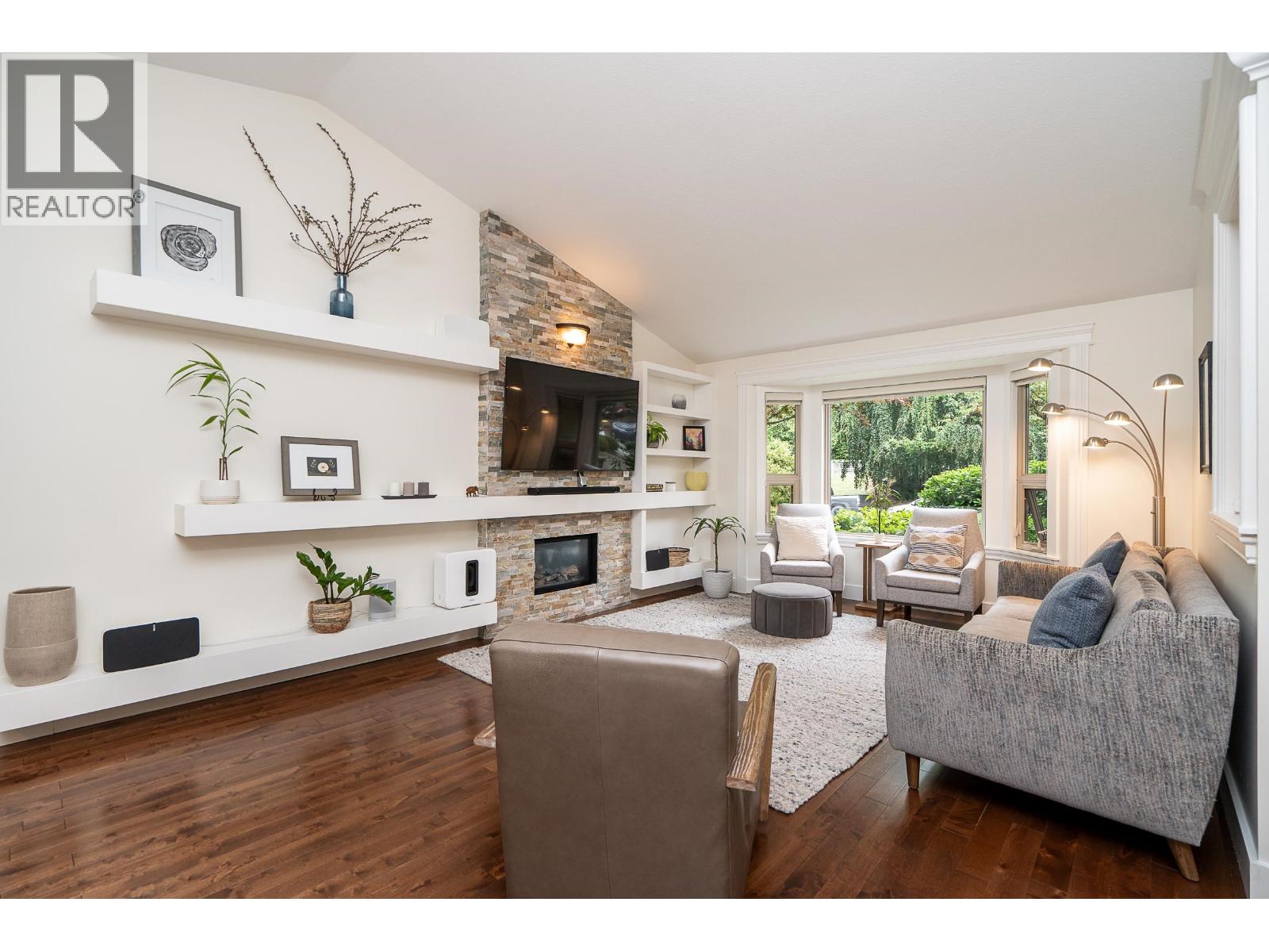 2436 LECLAIR DRIVE, Coquitlam