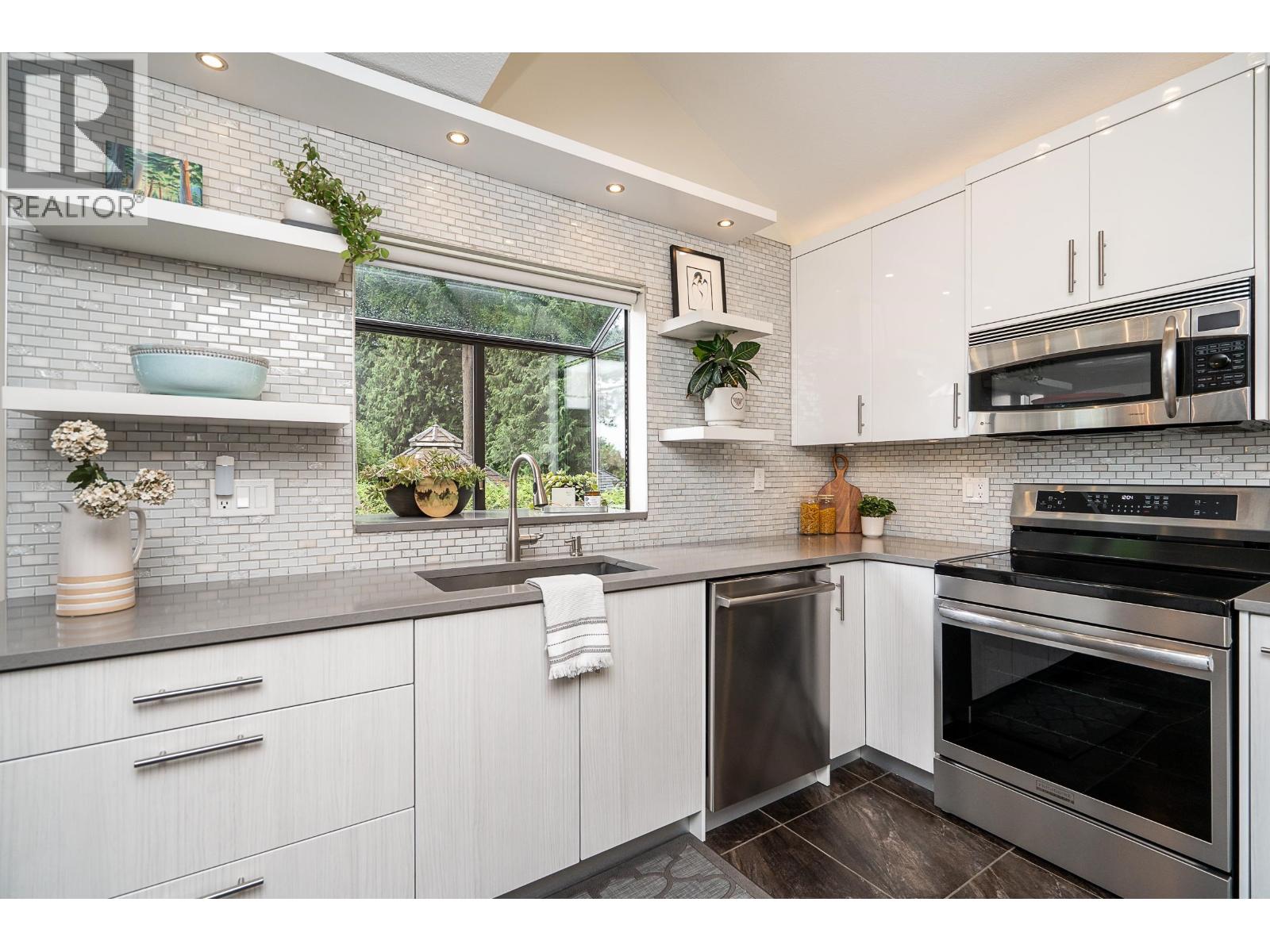 2436 LECLAIR DRIVE, Coquitlam