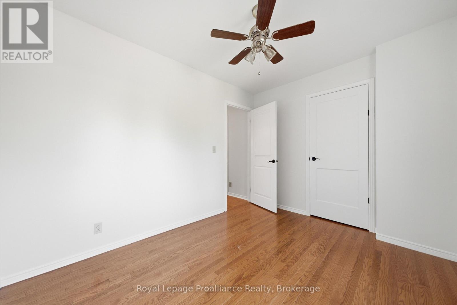 37 DUNGANNON DRIVE - 26