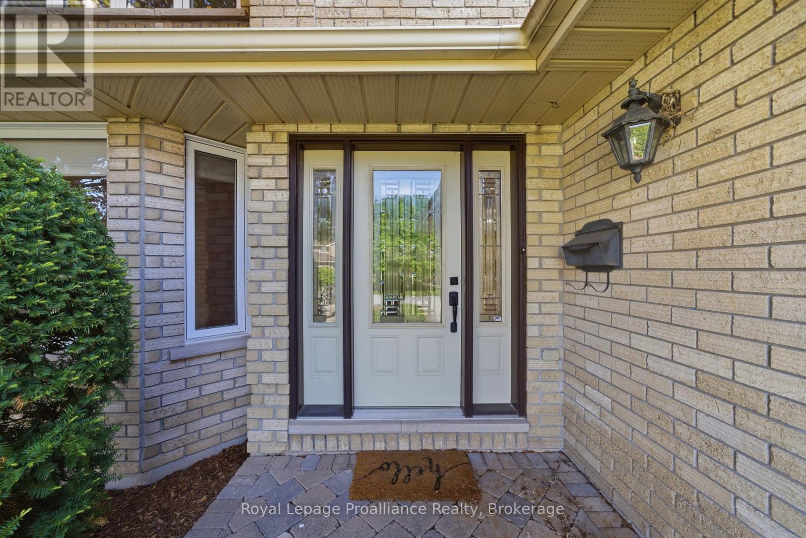 37 DUNGANNON DRIVE - 48