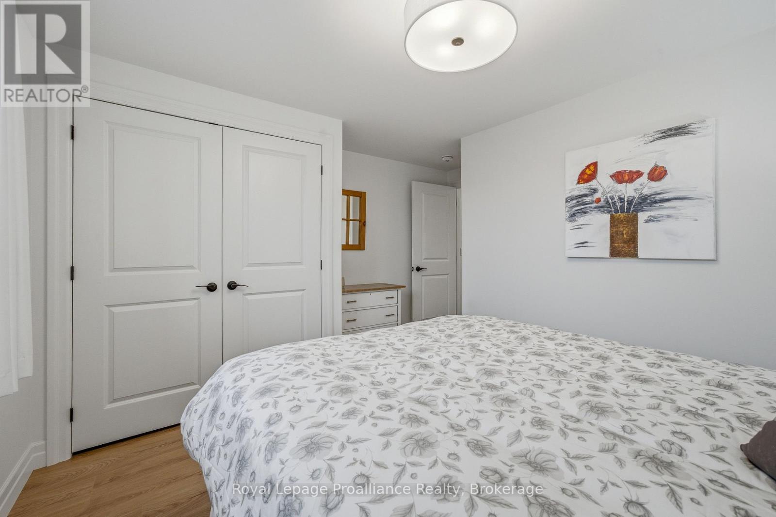 48 DEERVIEW DRIVE - 36