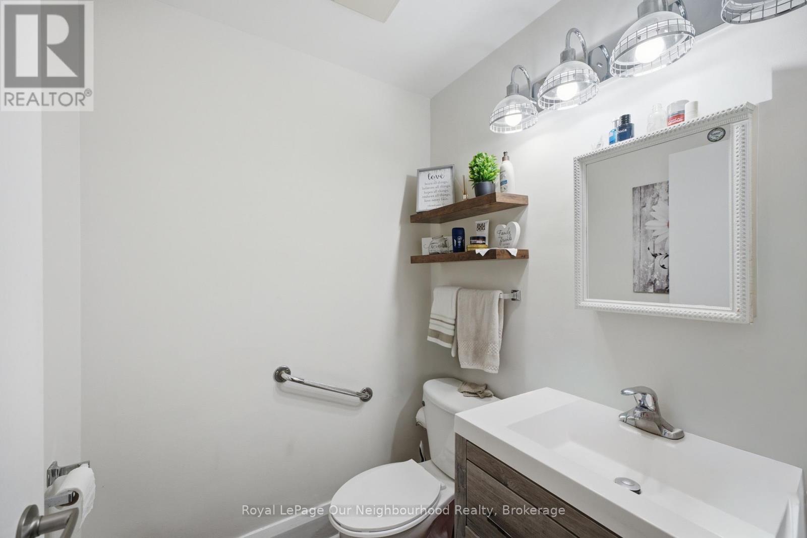 107 TORONTO ROAD - 11