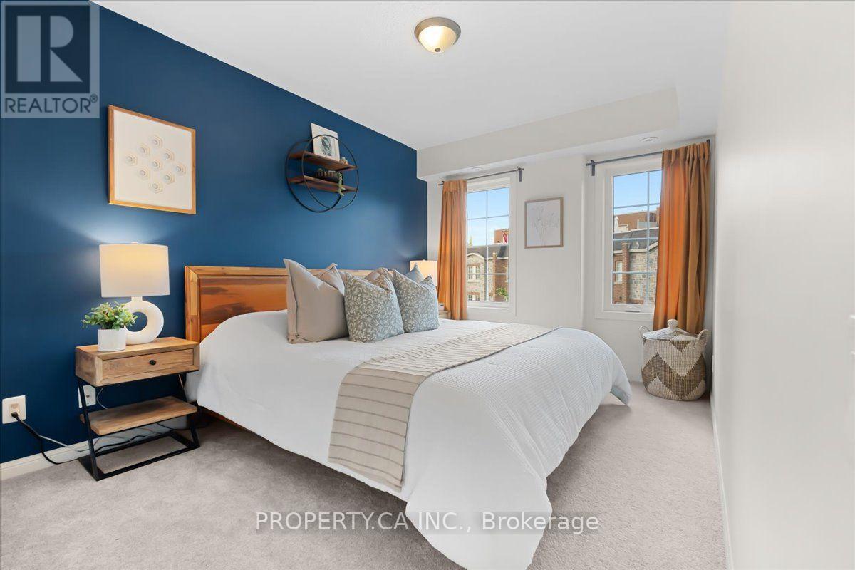 #TH92 9 WINDERMERE AVENUE - Image 12