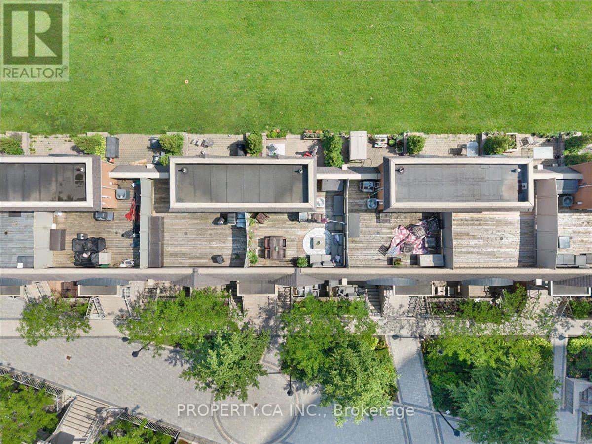 #TH92 9 WINDERMERE AVENUE - Image 16