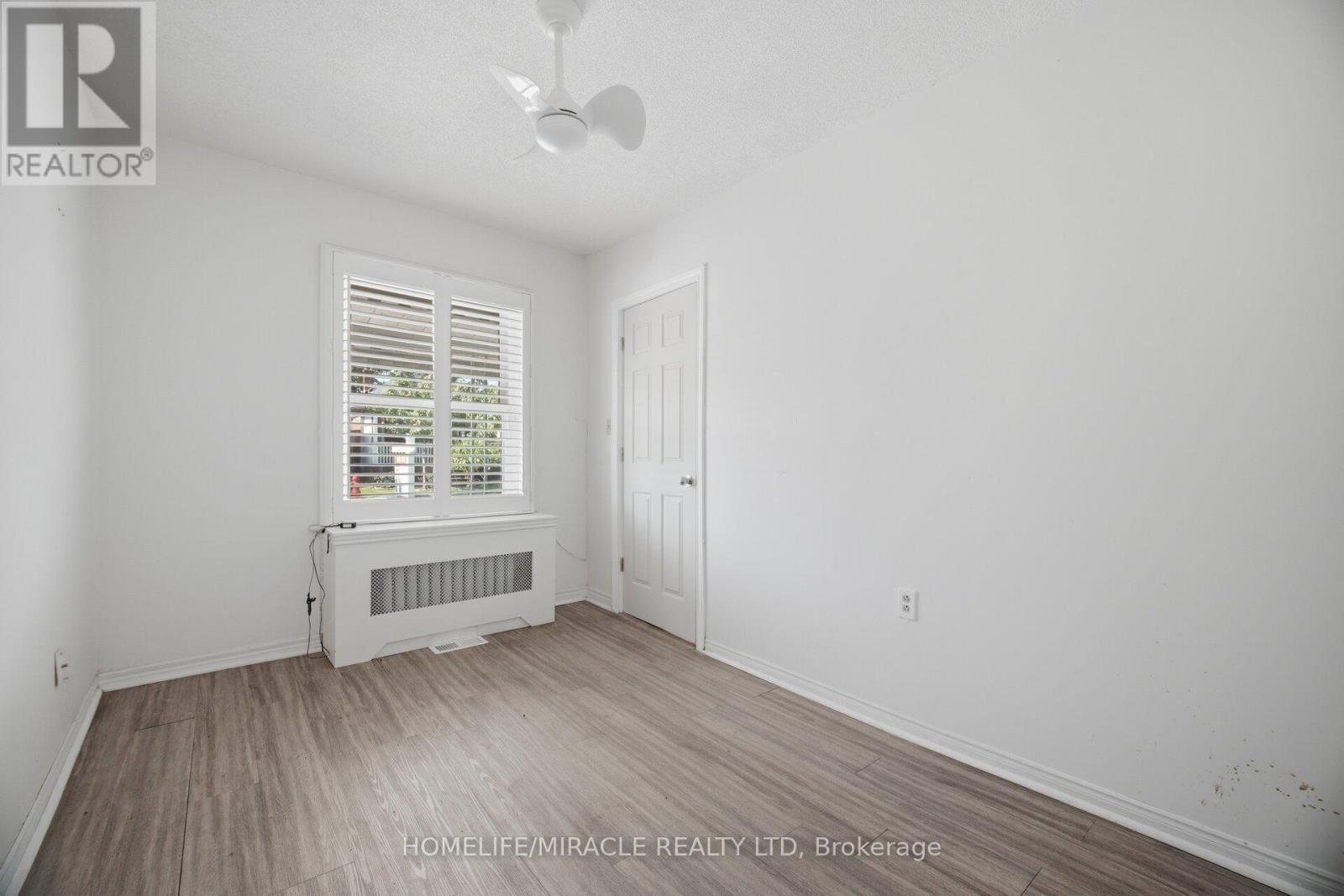 25 HOPE AVENUE - 21
