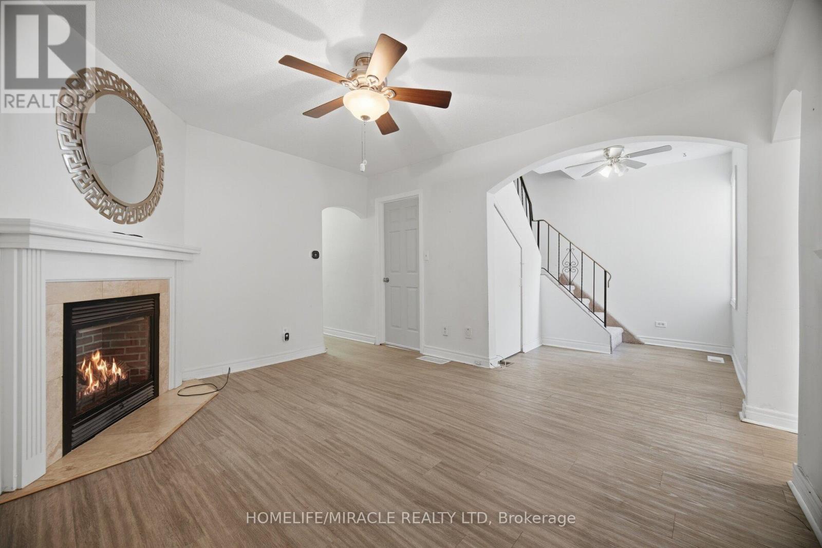 25 HOPE AVENUE - 9