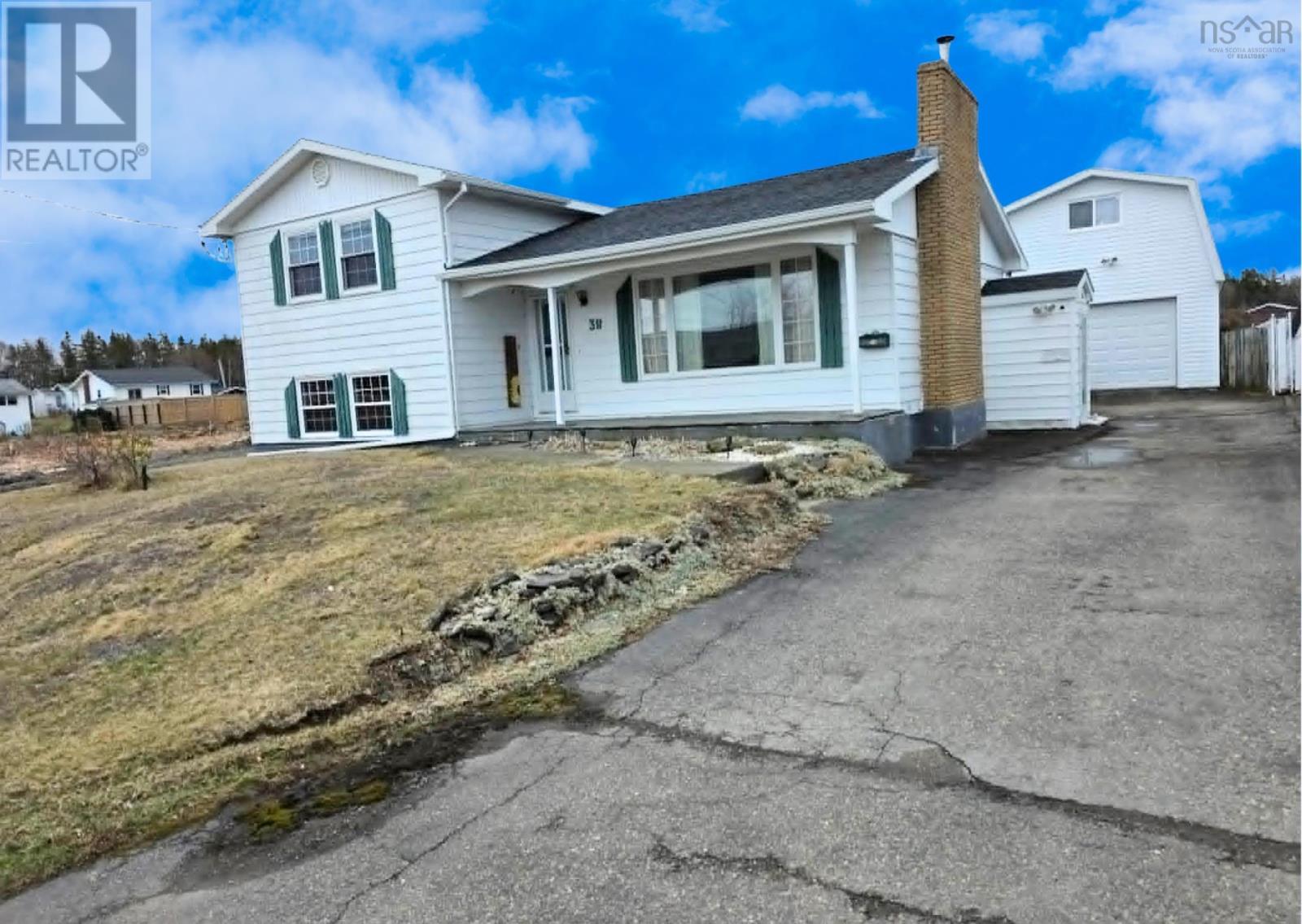 38 Laben Drive - 1